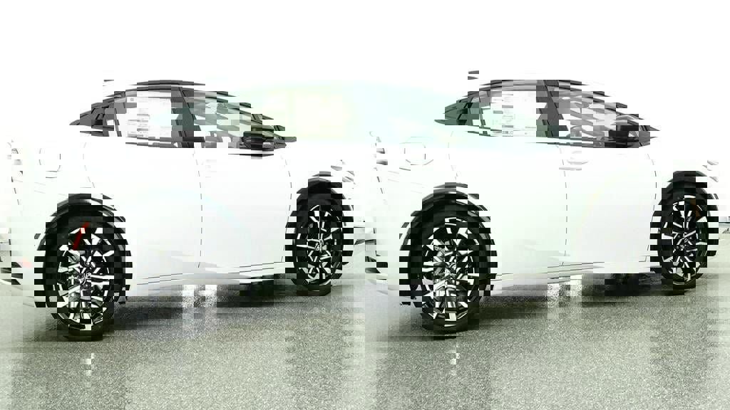 New 2026 Toyota Prius Plug-In Hybrid image 26