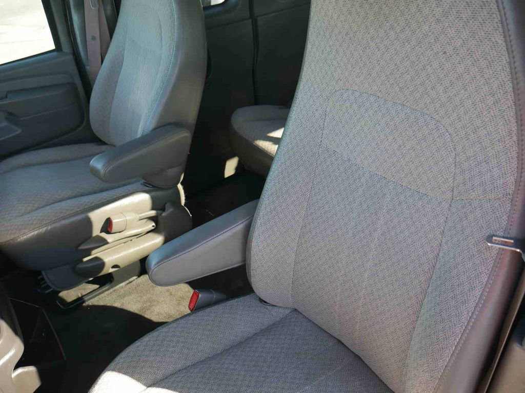 Used 2013 Chevrolet Express 1500 LS image 23