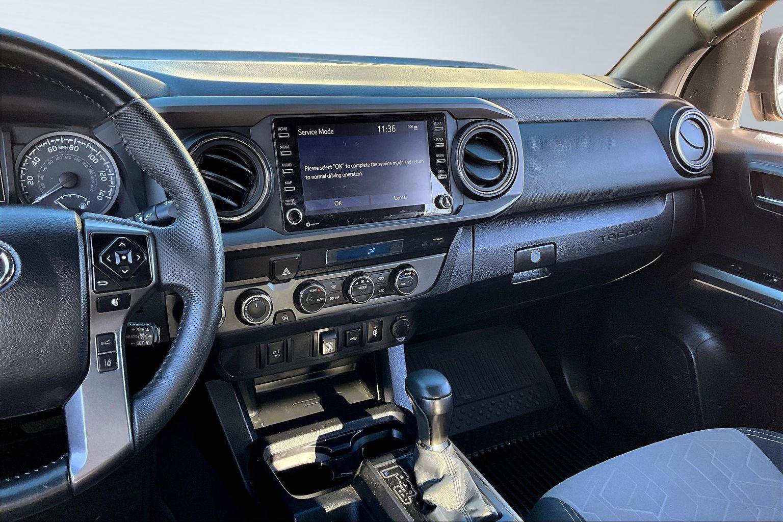 Used 2022 Toyota Tacoma TRD Off-Road image 6