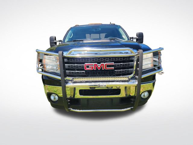 Used 2011 GMC Sierra 3500 SLE w/ SLE Preferred Package AWD/4WD image 2