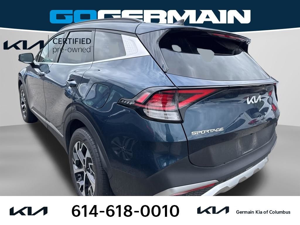 Certified 2024 Kia Sportage EX w/ EX Premium Package AWD/4WD image 4