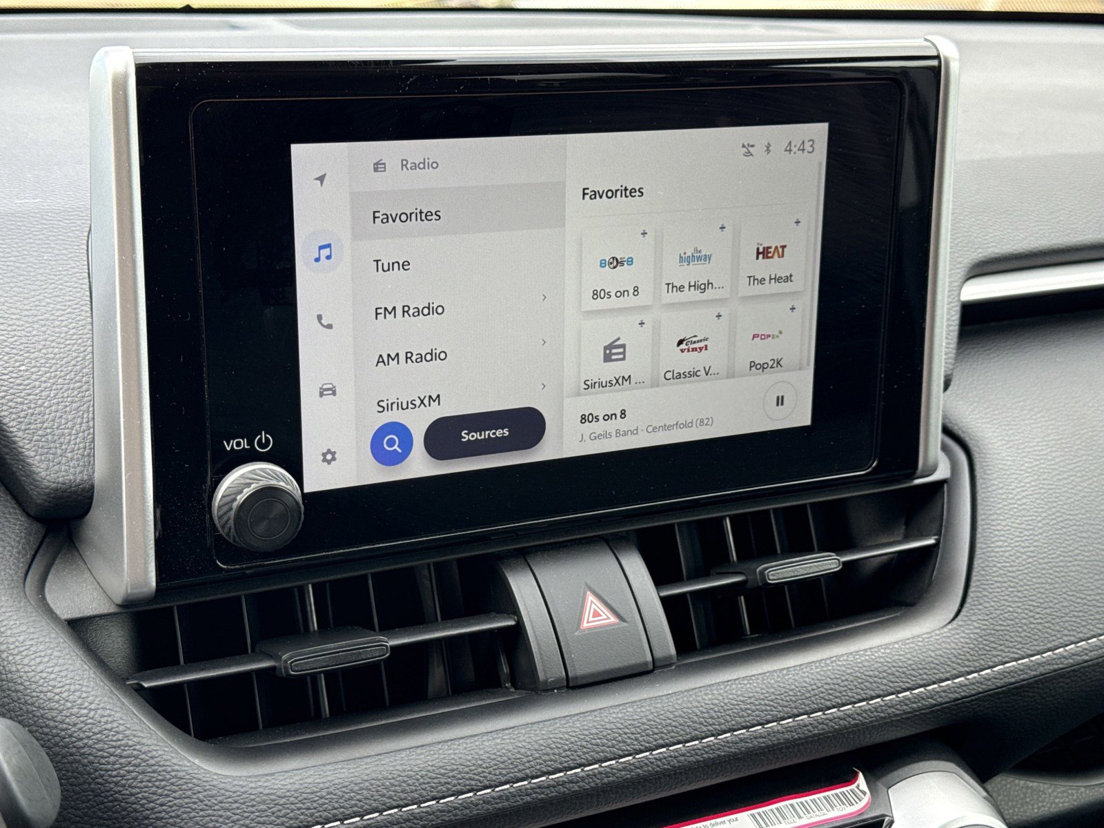 Used 2024 Toyota RAV4 XLE image 24