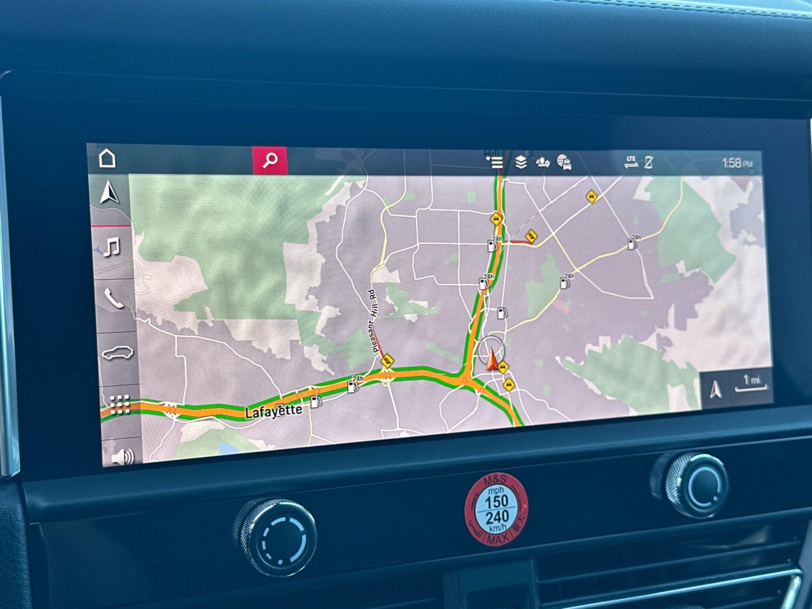 Certified 2025 Porsche Macan Turbo image 19