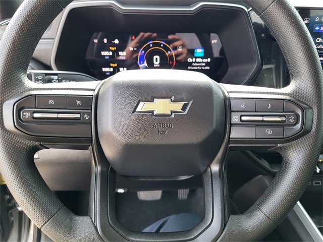 Used 2025 Chevrolet Colorado W/T image 5