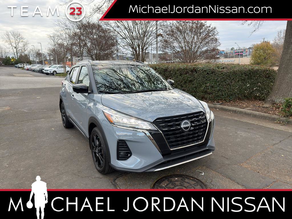 Certified 2023 Nissan Kicks SR image 1