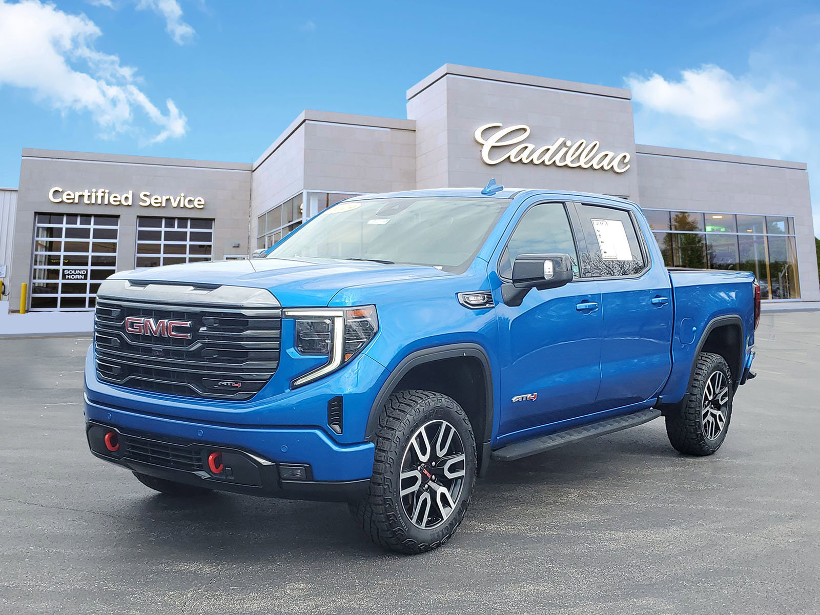 Used 2024 GMC Sierra 1500 AT4 w/ AT4 Premium Package image 1