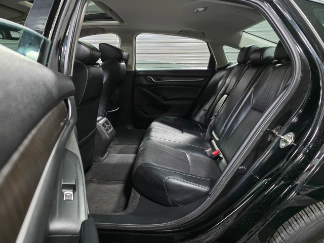 Used 2018 Honda Accord EX-L image 16