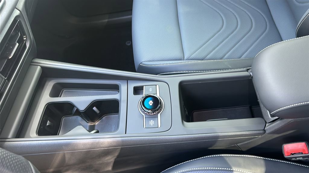 New 2026 Volkswagen Tiguan SE R-Line image 17