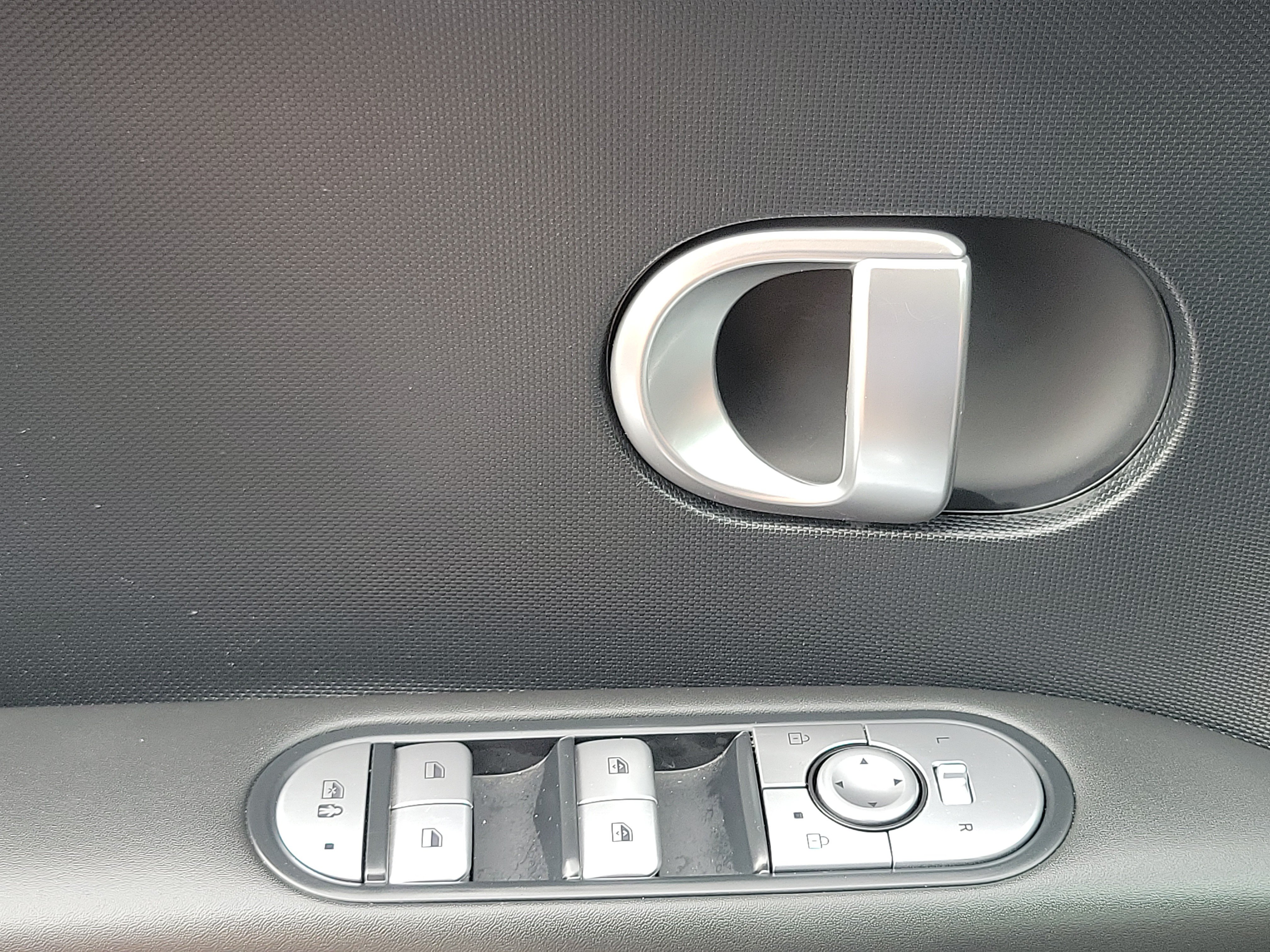 Certified 2024 Hyundai Ioniq 5 SEL RWD image 13