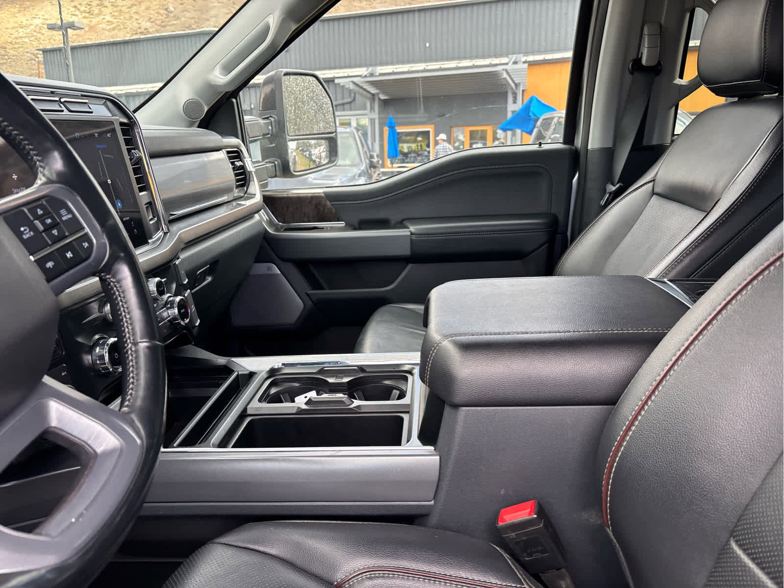 Used 2024 Ford F450 Lariat w/ Camper Package image 22