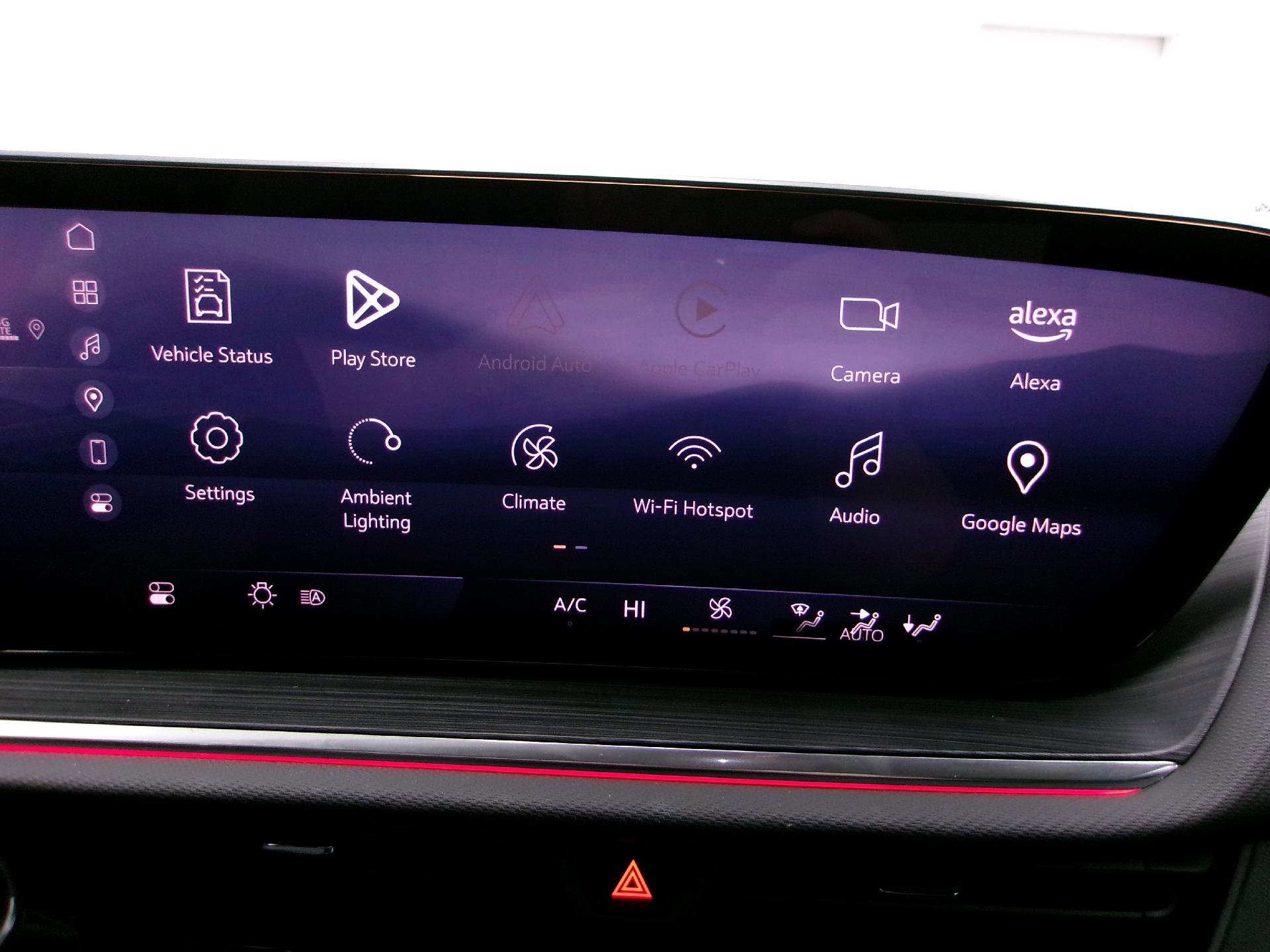 Certified 2025 Buick Envision Preferred image 4