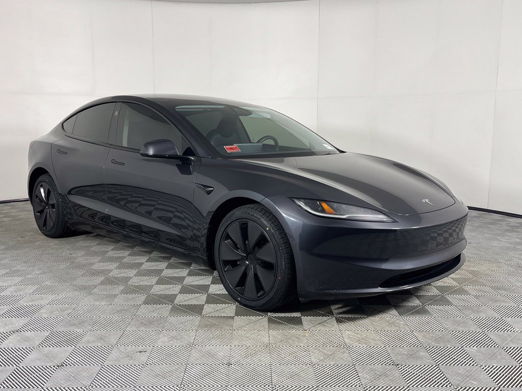 Used 2024 Tesla Model 3 Standard Range RWD image 4