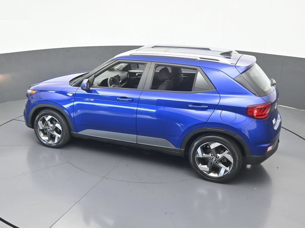 Used 2022 Hyundai Venue SEL FWD image 41
