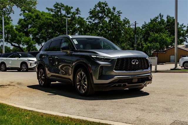 New 2025 INFINITI QX60 Luxe w/ Vision Package image 8