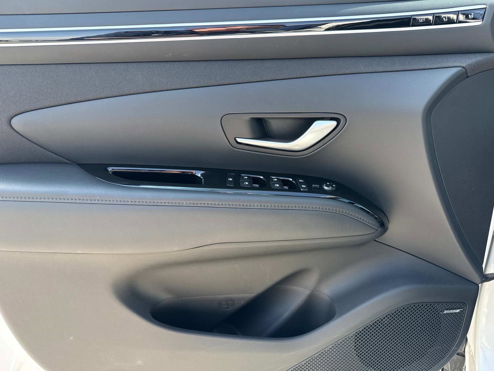 Used 2024 Hyundai Tucson Limited image 17