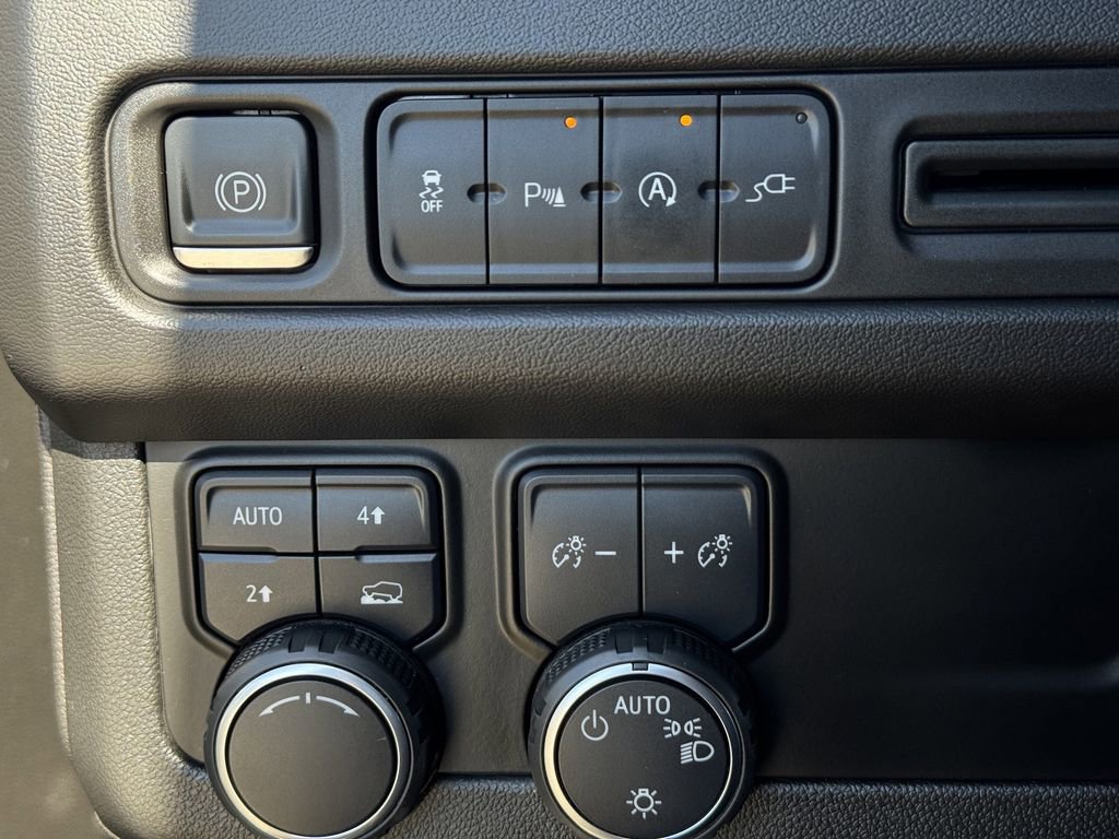 Used 2021 Chevrolet Tahoe LT image 22