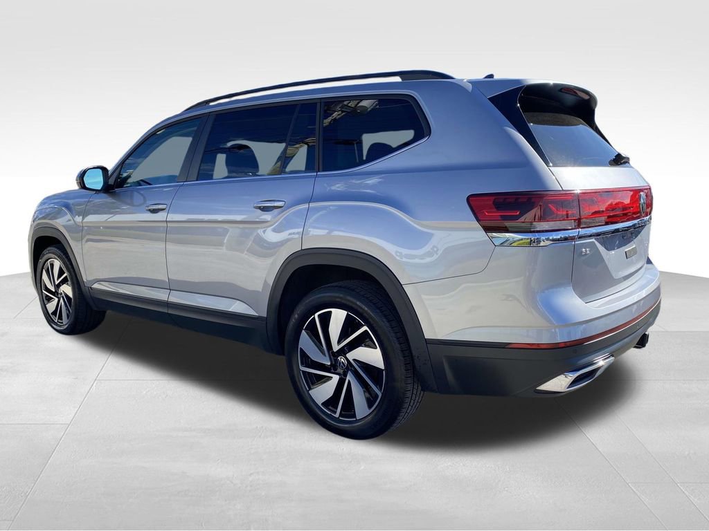 Used 2024 Volkswagen Atlas SE image 4