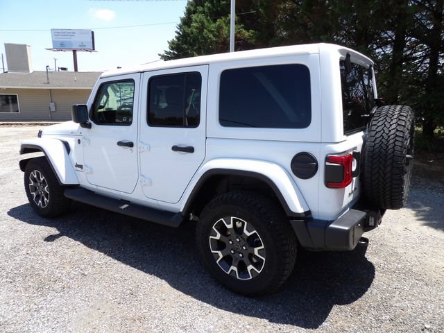 New 2026 Jeep Wrangler Unlimited Sahara AWD/4WD image 3