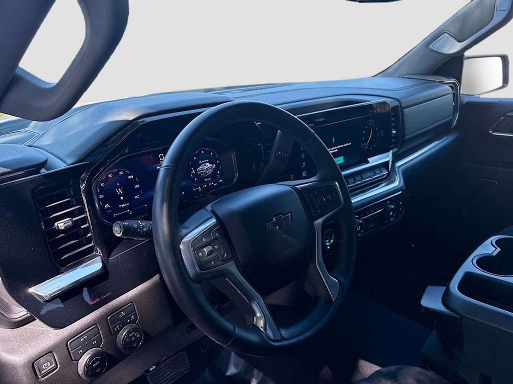 Used 2024 Chevrolet Silverado 1500 RST w/ Protection Package image 9