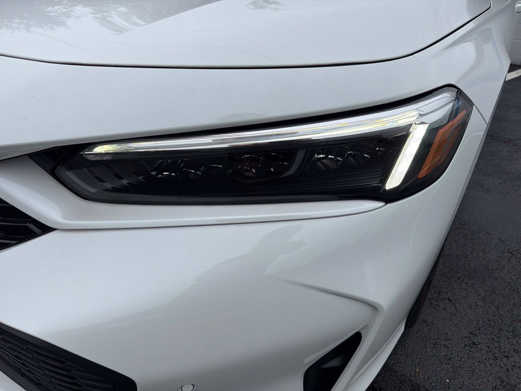 Certified 2026 Honda Civic Sport Touring image 9