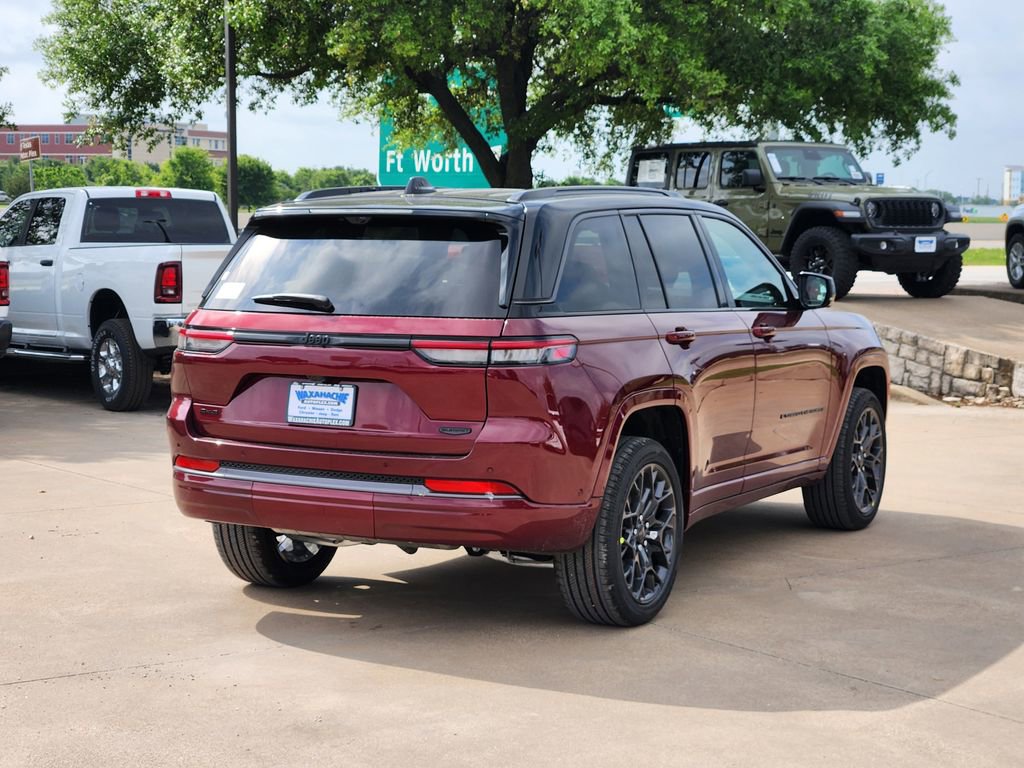 New 2026 Jeep Grand Cherokee Summit AWD/4WD image 4
