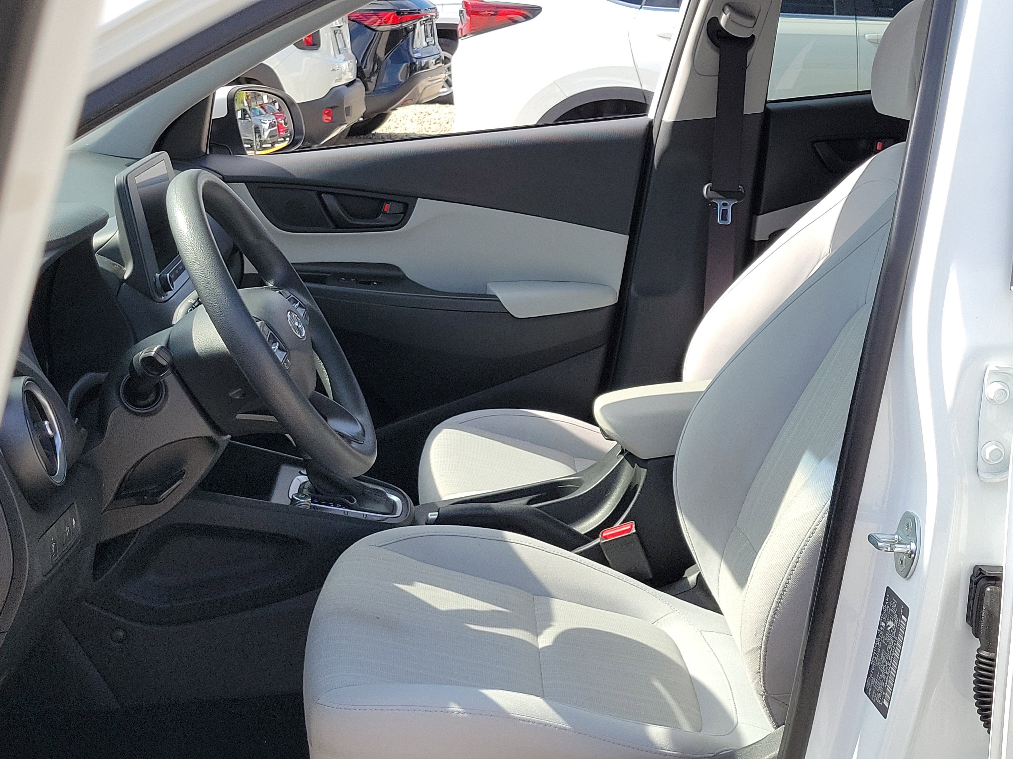 Used 2023 Hyundai Kona SEL AWD/4WD image 22