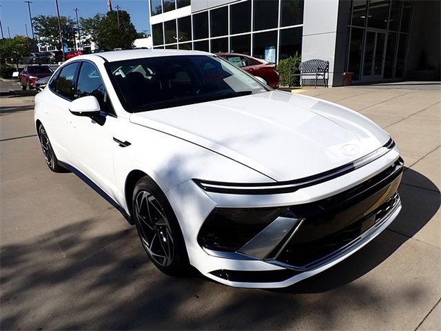 New 2026 Hyundai Sonata SEL image 9