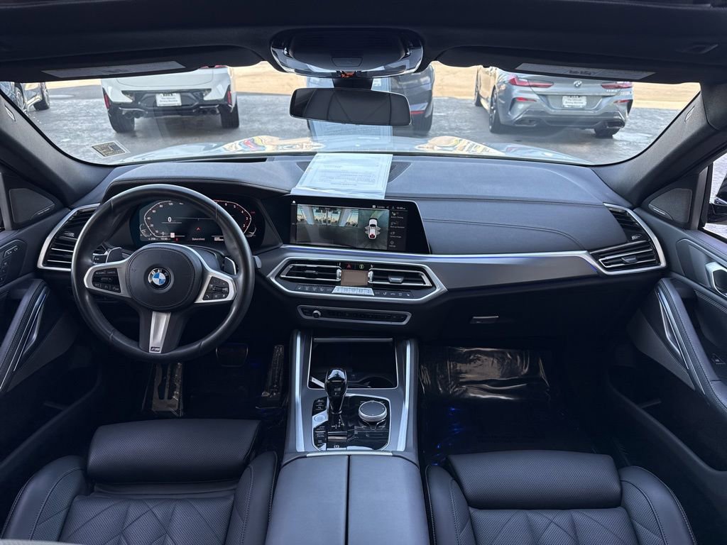 Used 2023 BMW X6 xDrive40i w/ M Sport Package image 16