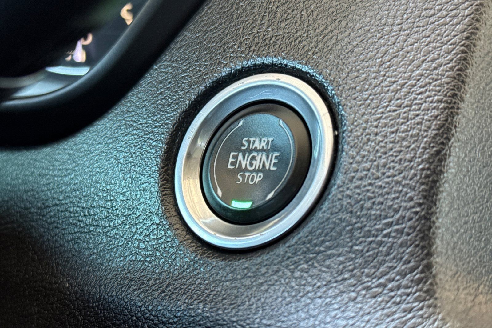 Used 2019 Cadillac XT4 Sport w/ Driver Awareness Package image 21