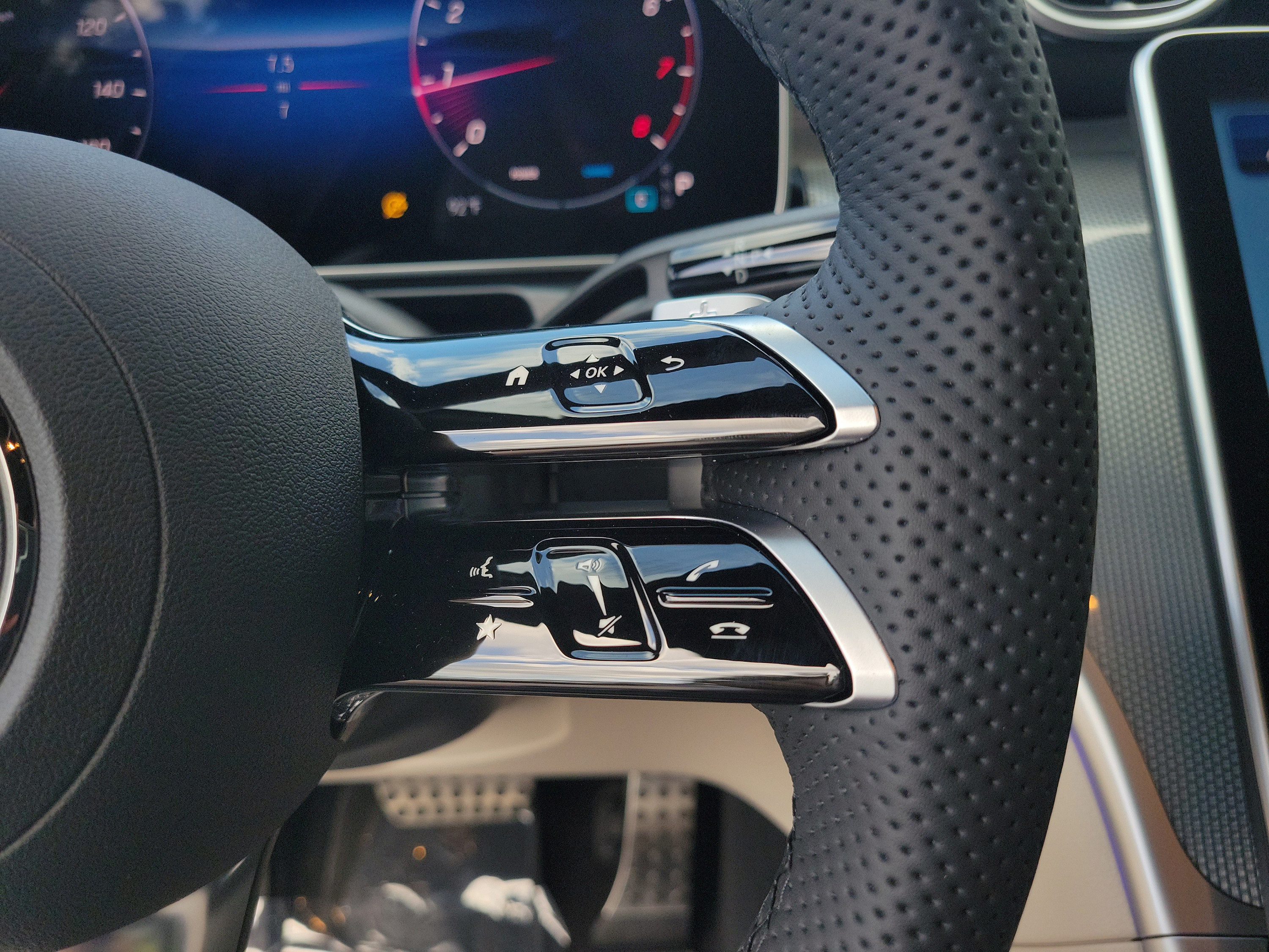 New 2026 Mercedes-Benz CLE 300 4MATIC Coupe image 15