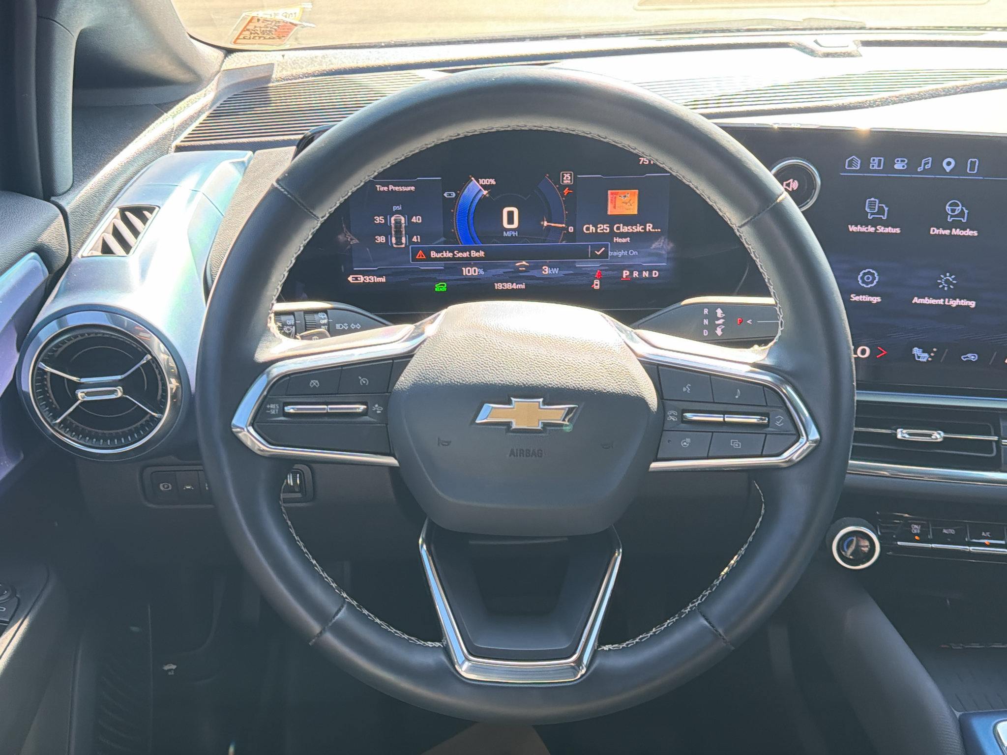 Used 2025 Chevrolet Equinox EV LT w/ LPO, Blackout Package FWD image 28