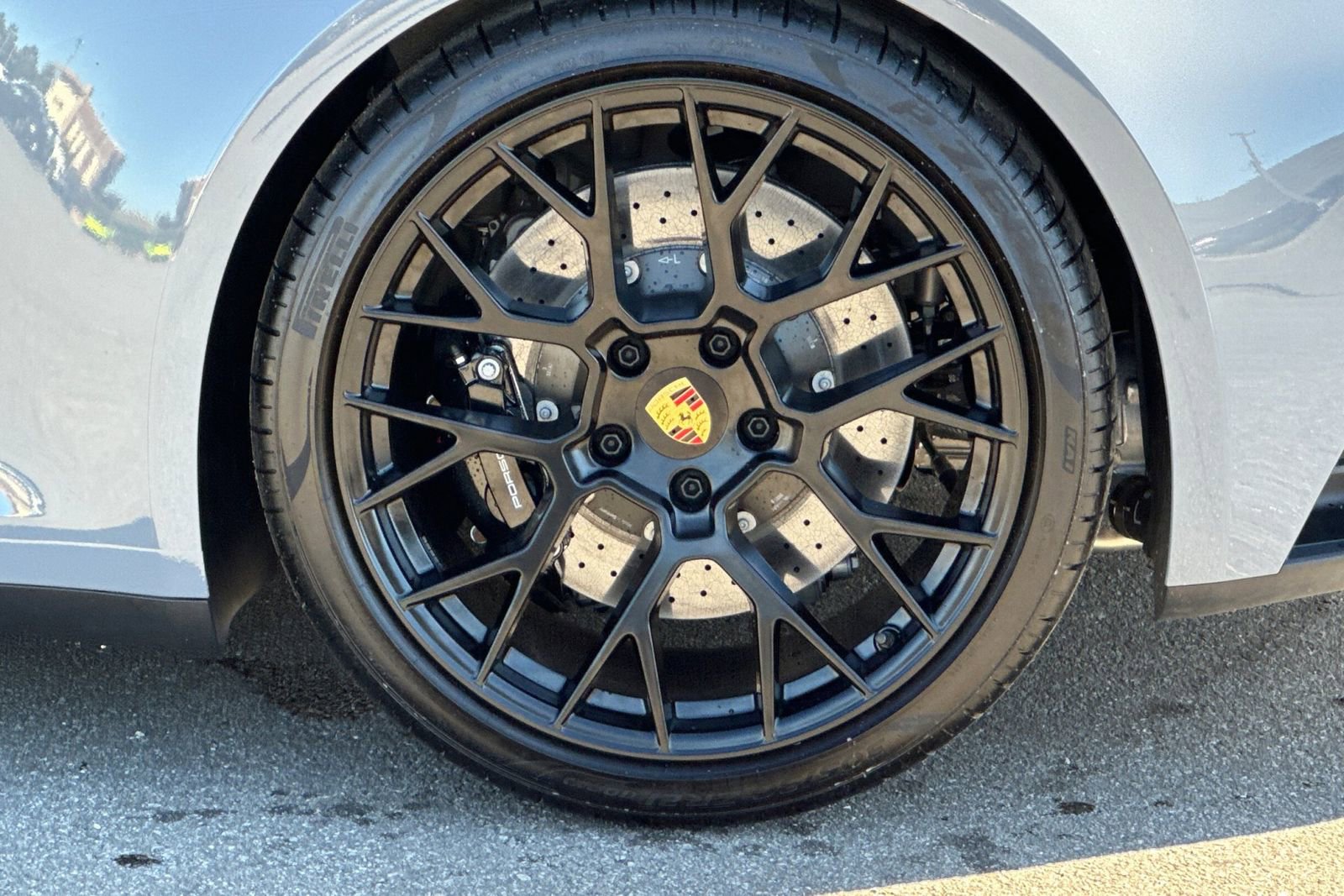 Used 2024 Porsche 911 Targa 4 GTS image 44