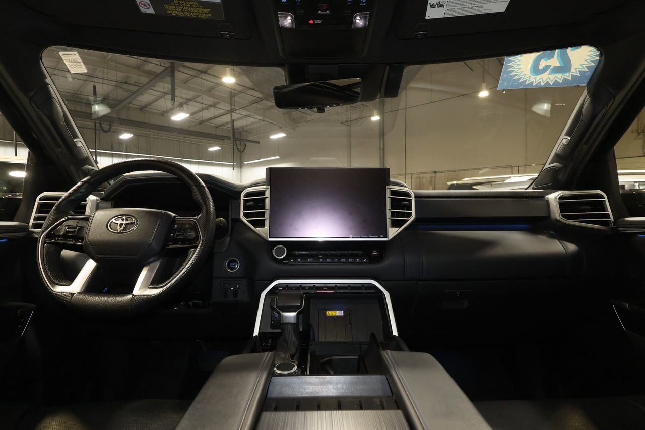 Used 2023 Toyota Tundra Platinum image 29