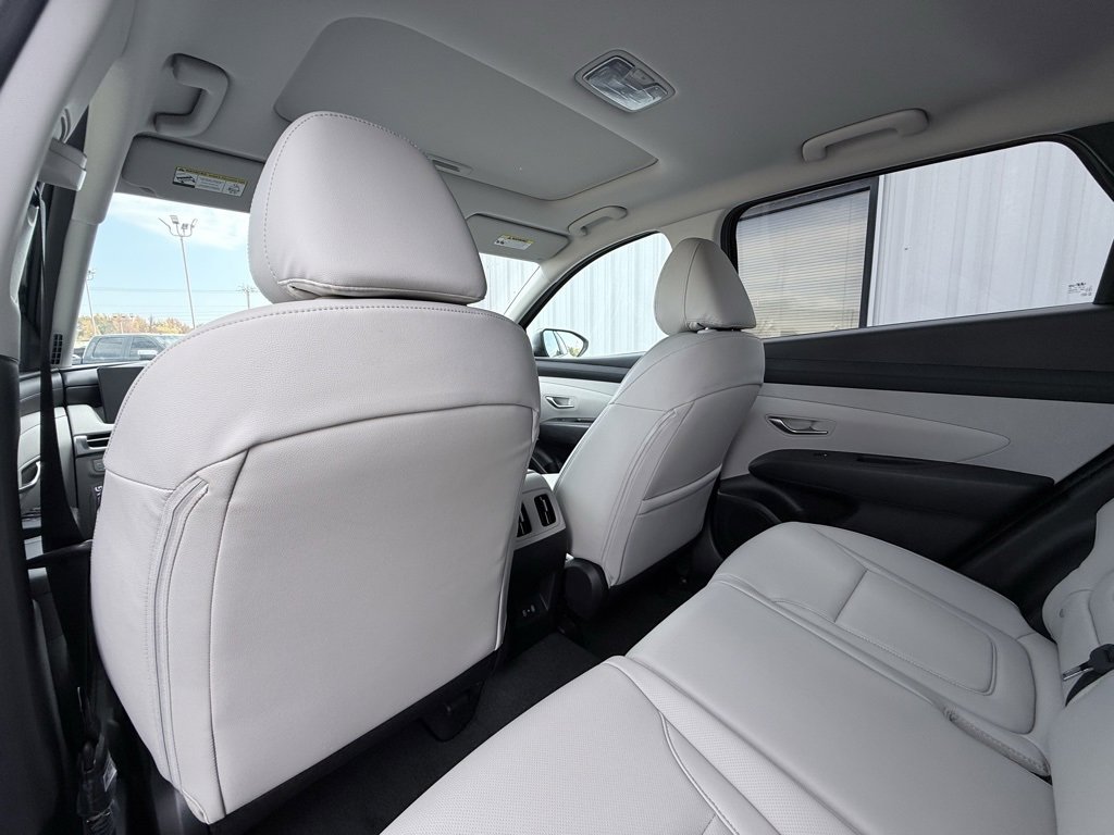 New 2025 Hyundai Tucson SEL image 24