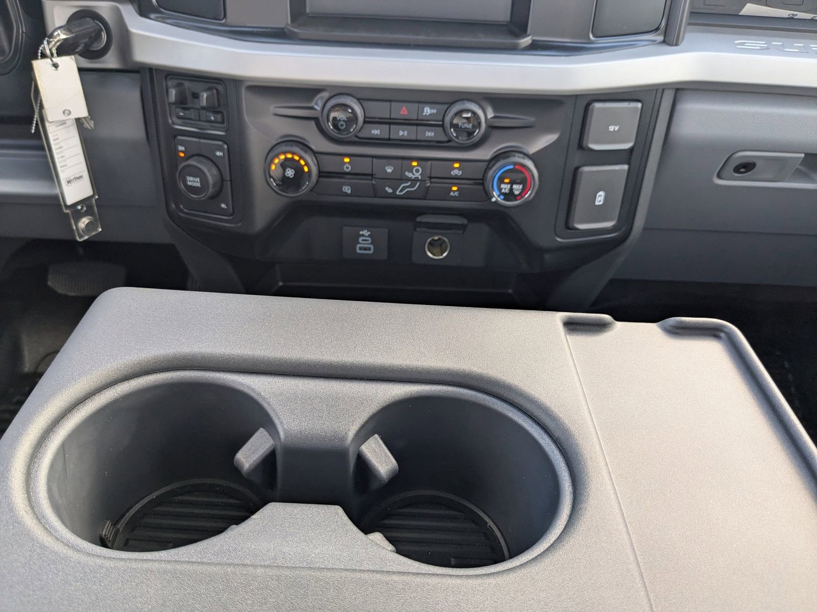 New 2025 Ford F350 XL w/ XL Chrome Package image 20