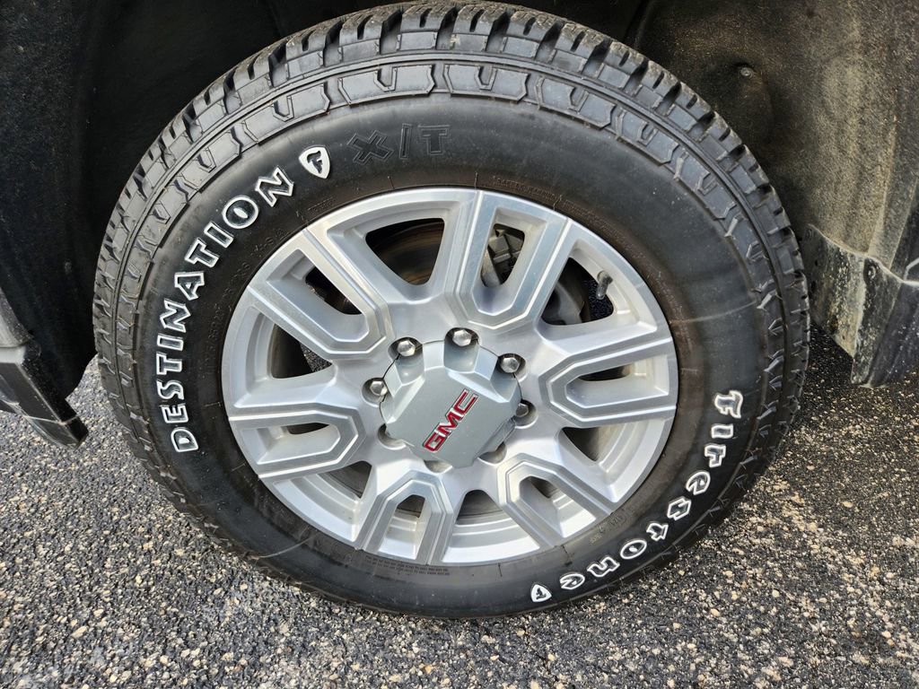 Used 2022 GMC Sierra 2500 SLT image 44