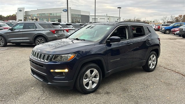 Used 2020 Jeep Compass Latitude image 2