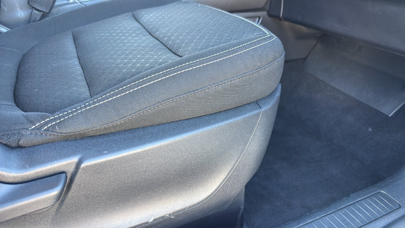 Used 2025 Ford Escape Active FWD image 24