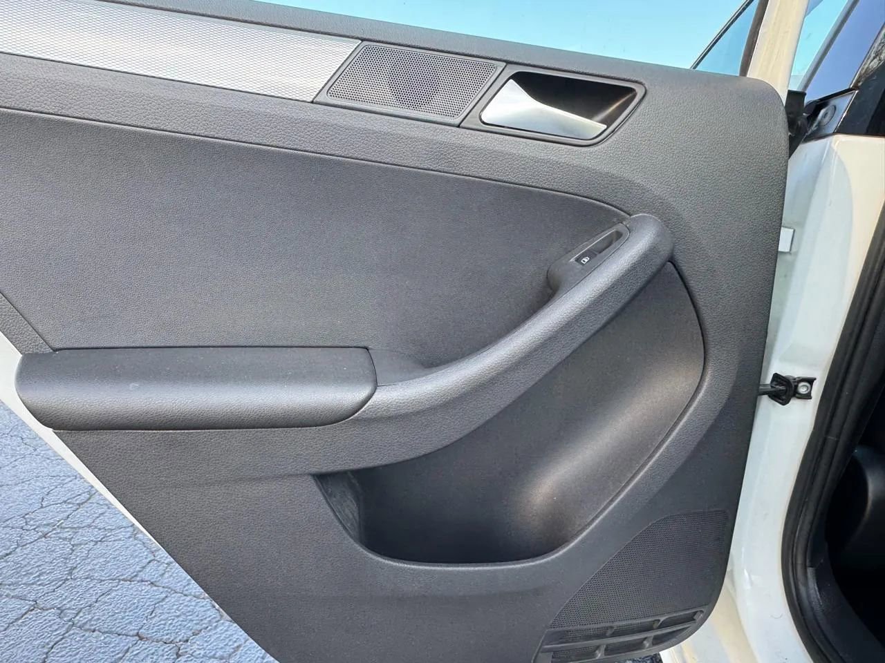 Used 2018 Volkswagen Jetta S image 25