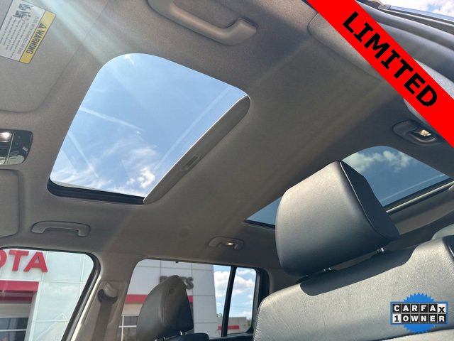 Used 2024 Hyundai Santa Fe Limited image 11