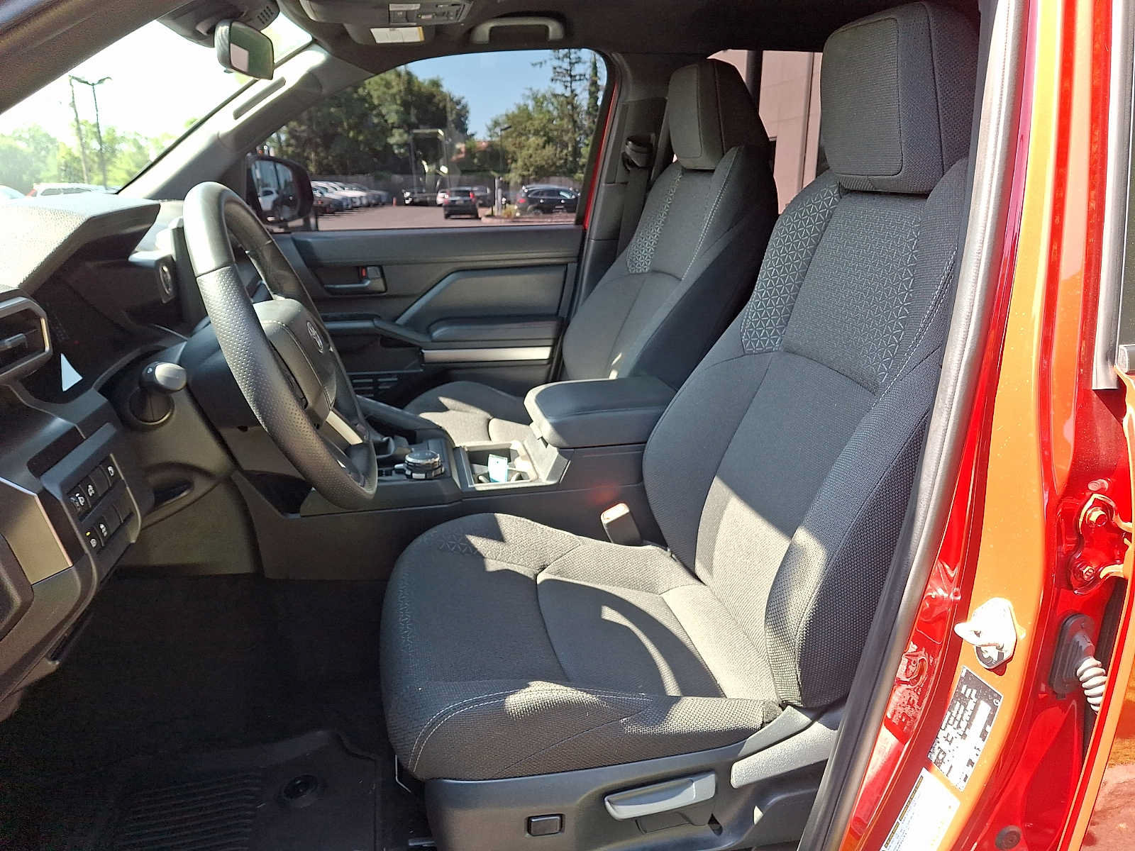 Used 2025 Toyota 4Runner SR5 AWD/4WD image 11