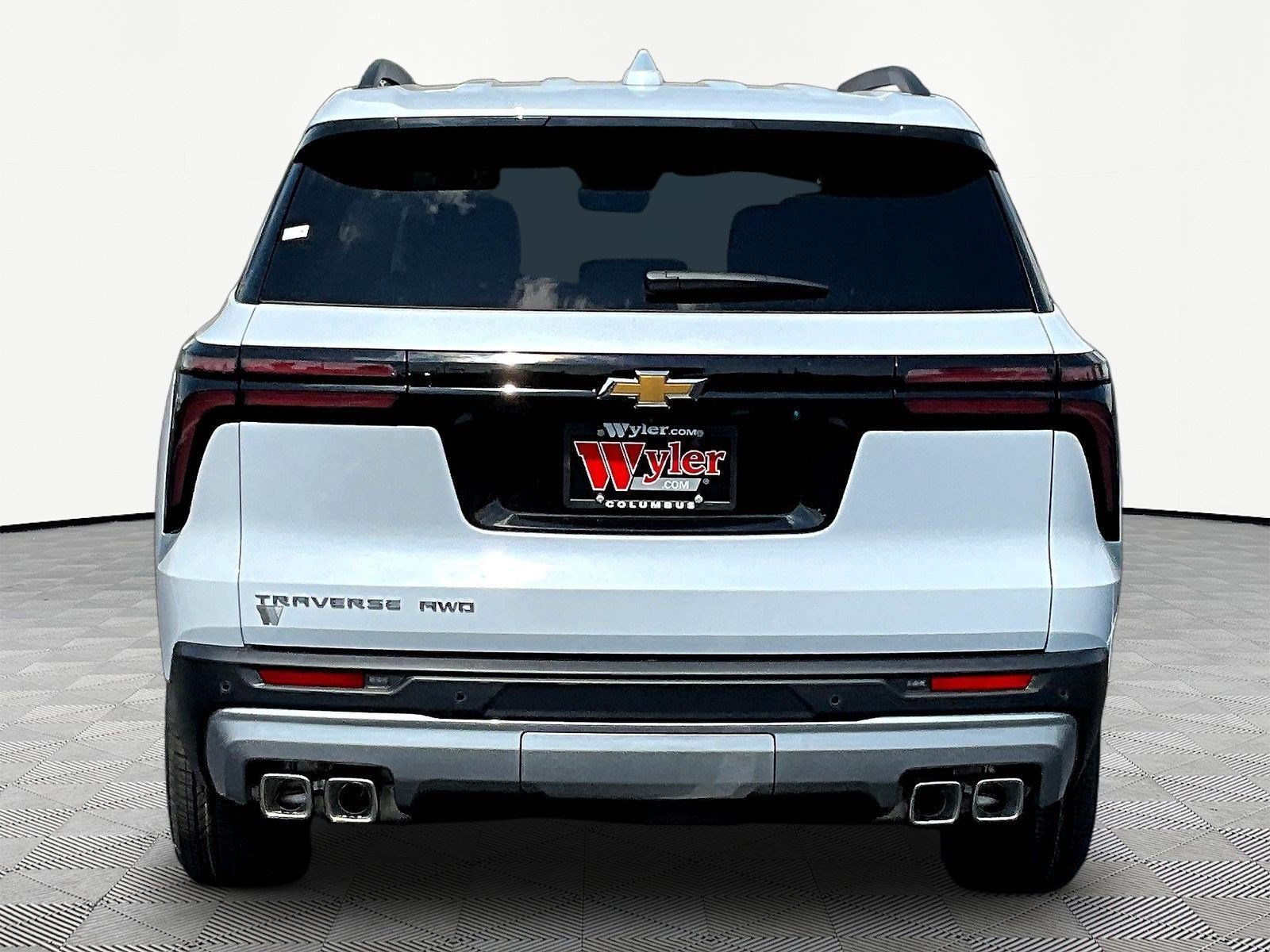 New 2027 Chevrolet Traverse LT w/ Driver Confidence Package AWD/4WD image 5