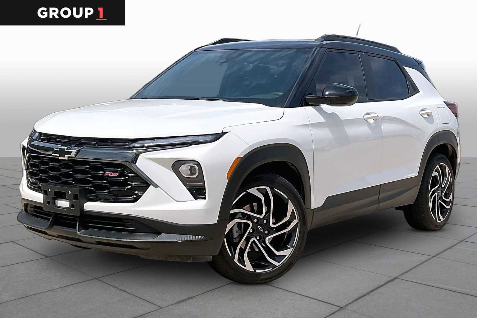 Used 2024 Chevrolet TrailBlazer RS w/ Driver Confidence Package image 1