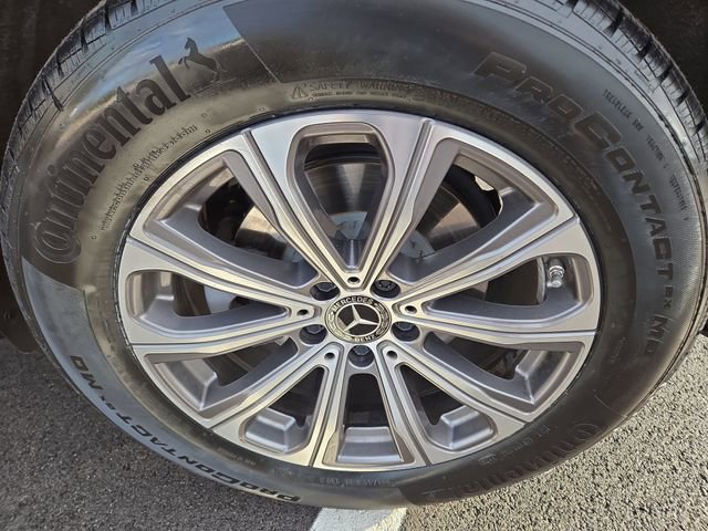 Used 2023 Mercedes-Benz GLC 300 4MATIC image 26