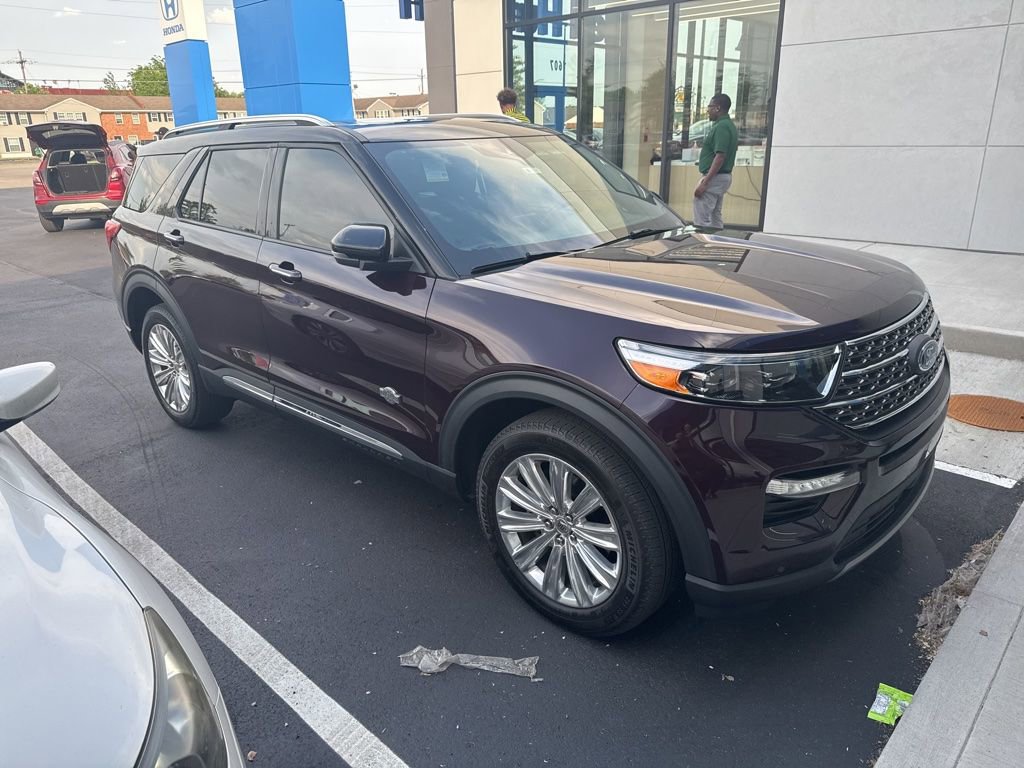 Used 2023 Ford Explorer King Ranch w/ Technology Package AWD/4WD image 16