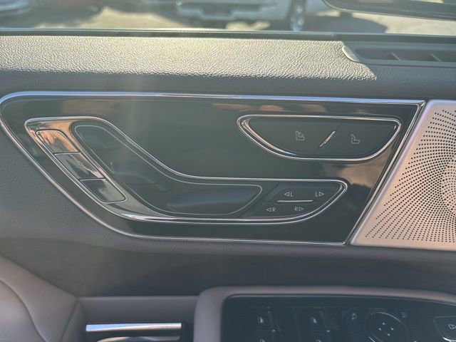 Certified 2024 Lincoln Navigator Reserve image 11