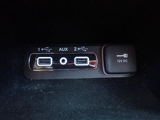 Used 2021 Jeep Grand Cherokee Trailhawk w/ Premium Lighting Group AWD/4WD image 22