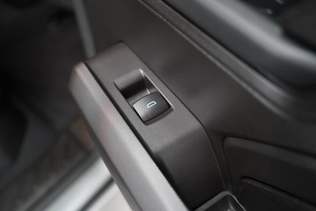 Used 2025 Chevrolet Colorado W/T image 61