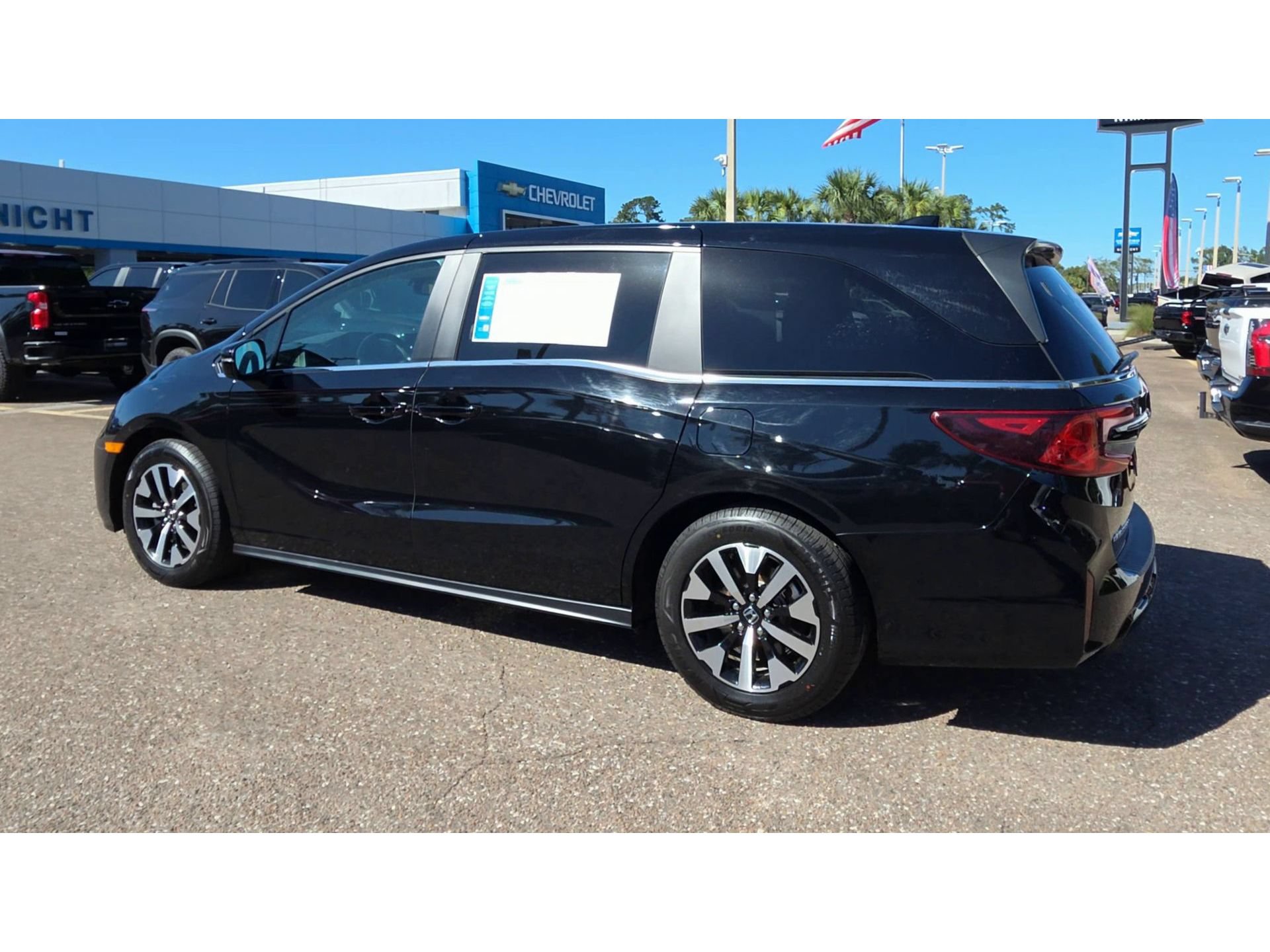 Used 2025 Honda Odyssey EX-L image 6