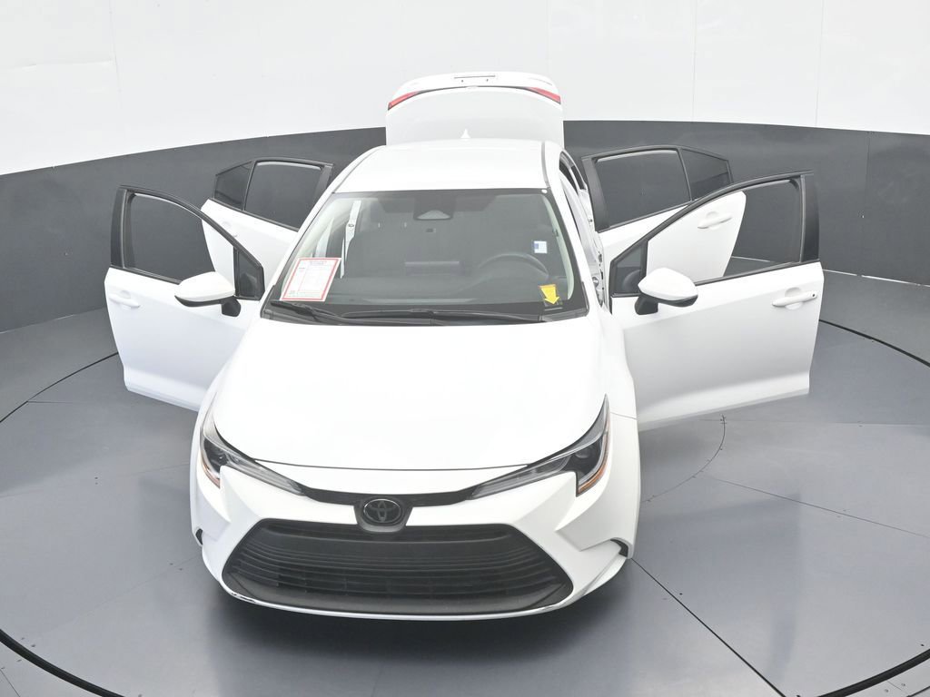 Used 2023 Toyota Corolla LE image 63